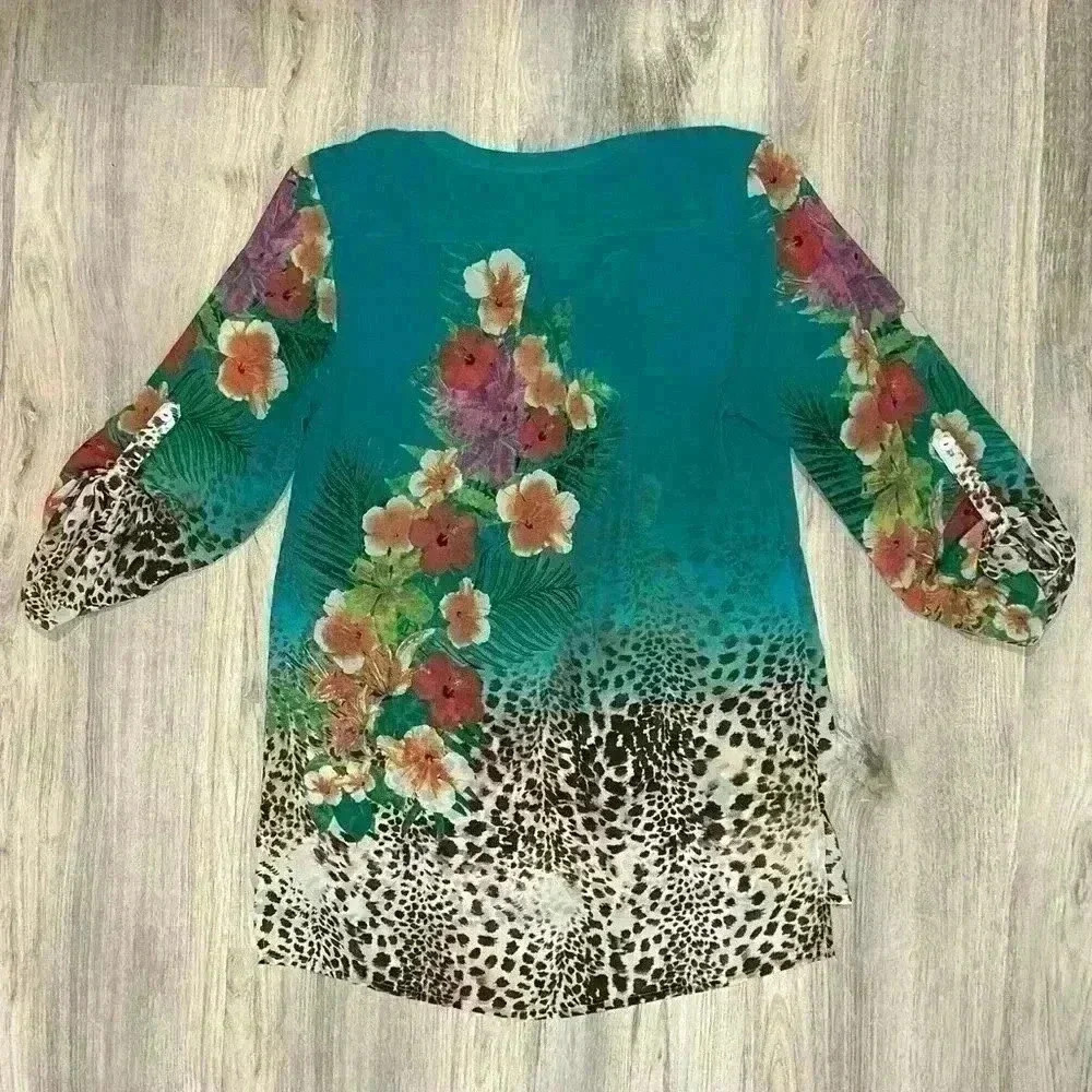 Soft Surroundings Tropical Floral Leopard Top 3/4 Sleeve Sheer Blouse Size S - Picture 5 of 5